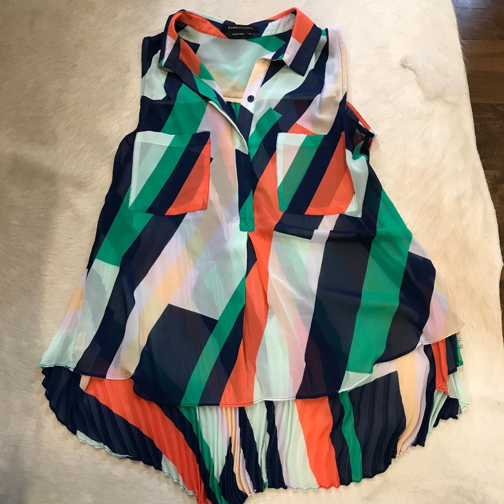 ✿BCBG Sleeveless Tunic✿